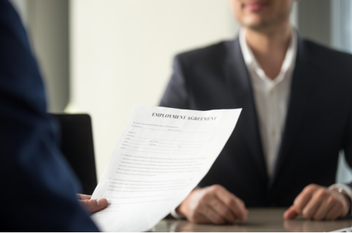 1703235516666306.png 合同8.png