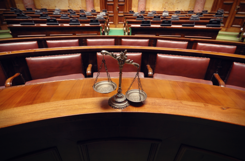 1703744796140796.png 法院3.png