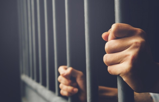 1713928919699080.png 取保候审.png