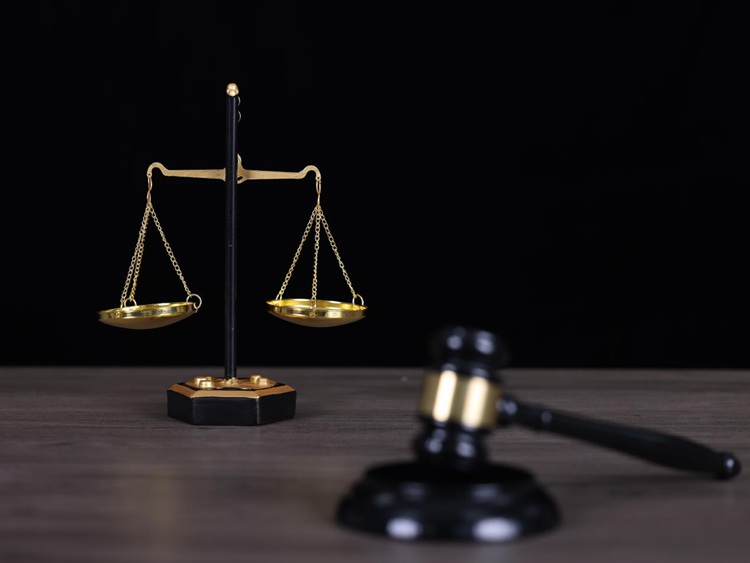 工程款拖欠多年难追回，冠领律师帮委托人成功诉讼解决