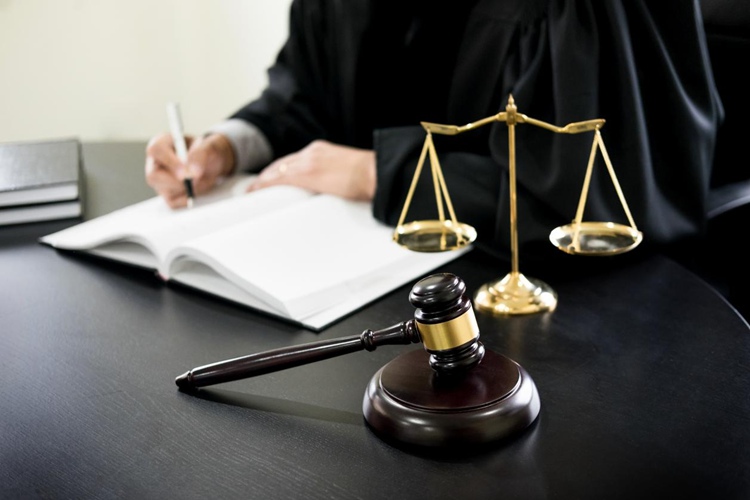 冠领律师代理上海静安排除妨害纠纷案胜诉