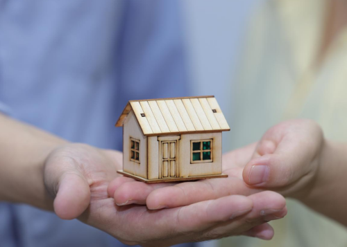 租商铺支付定金后房东却“消失不见”，冠领律师助租户追回双倍定金及利息-2