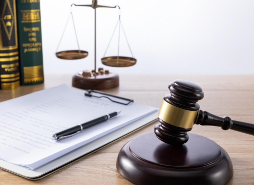 托管收益突中断、回购权益遭搁浅，冠领律师辨明关联合同代理委托人主张26万余元胜诉-2