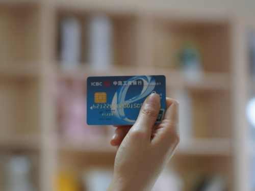 两公司混同用工导致劳动关系难认定,冠领律师构建证据链闭环助员工锁定29.1万余元劳动权益-1 两公司混同用工导致劳动关系难认定,冠领律师构建证据链闭环助员工锁定29.1万余元劳动权益-1